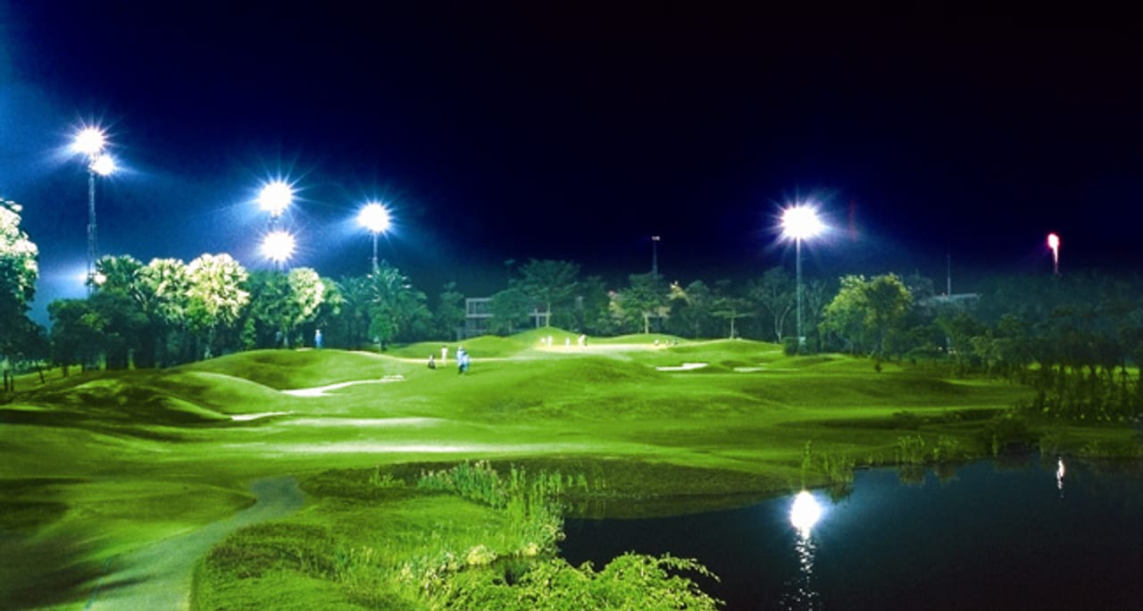 Summit Windmill Golf Club - Le Méridien Suvarnabhumi