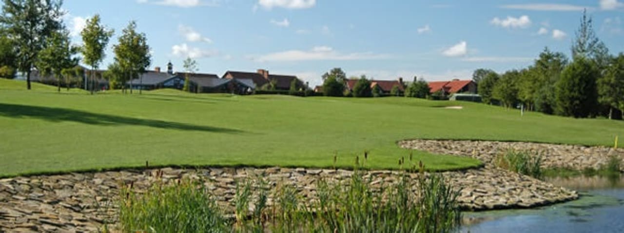 Brickhampton Court Golf Complex (Spa)