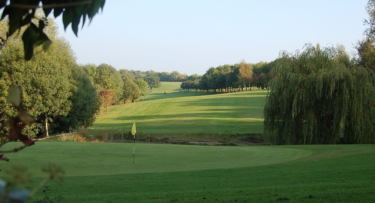Brierley Forest Golf Club (Ten Hole)