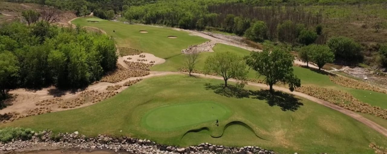 Pueblo Estancia La Paz Golf