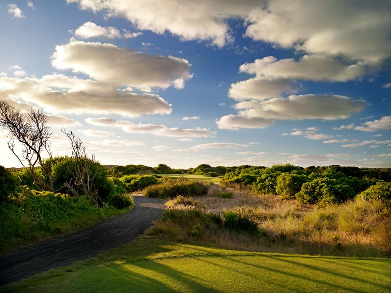 13th Beach Golf Links (Beach)