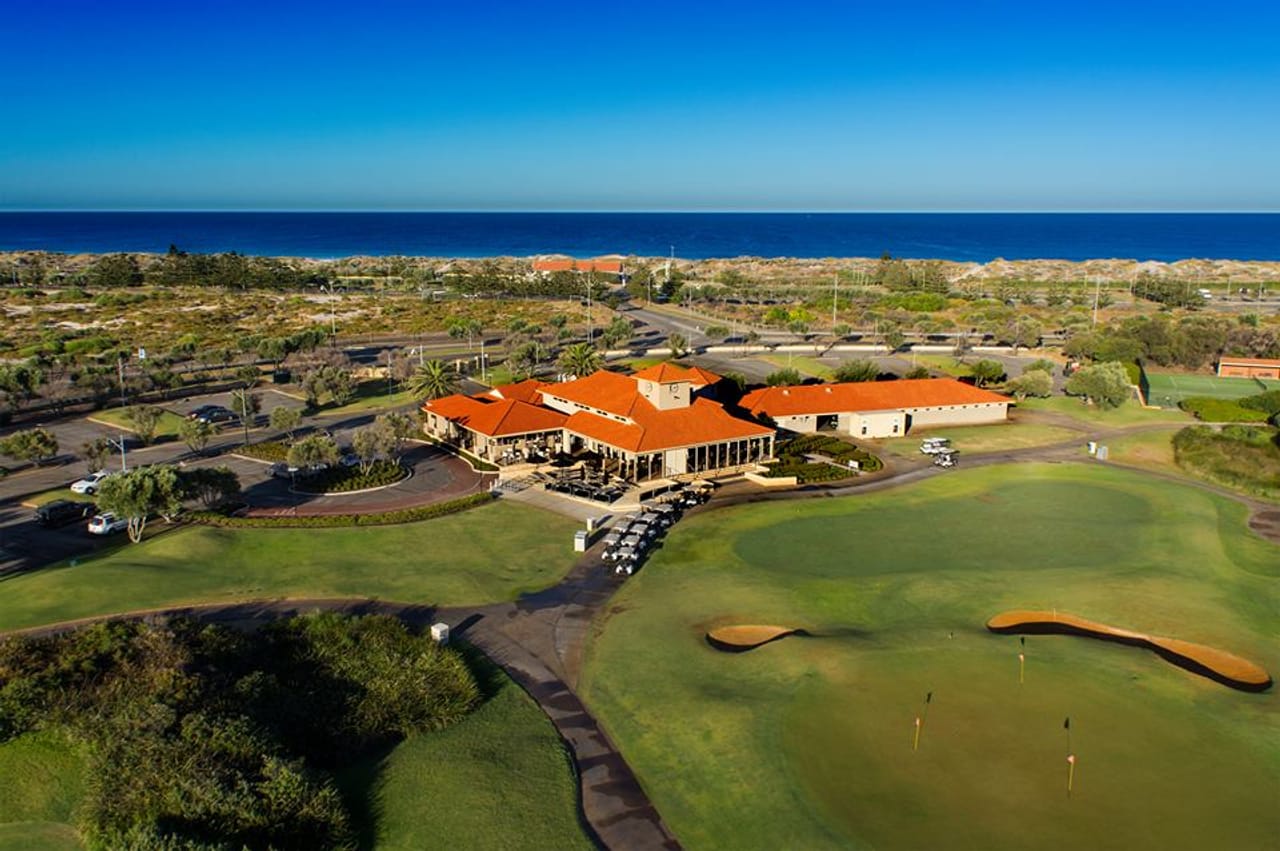 Secret Harbour Golf Links