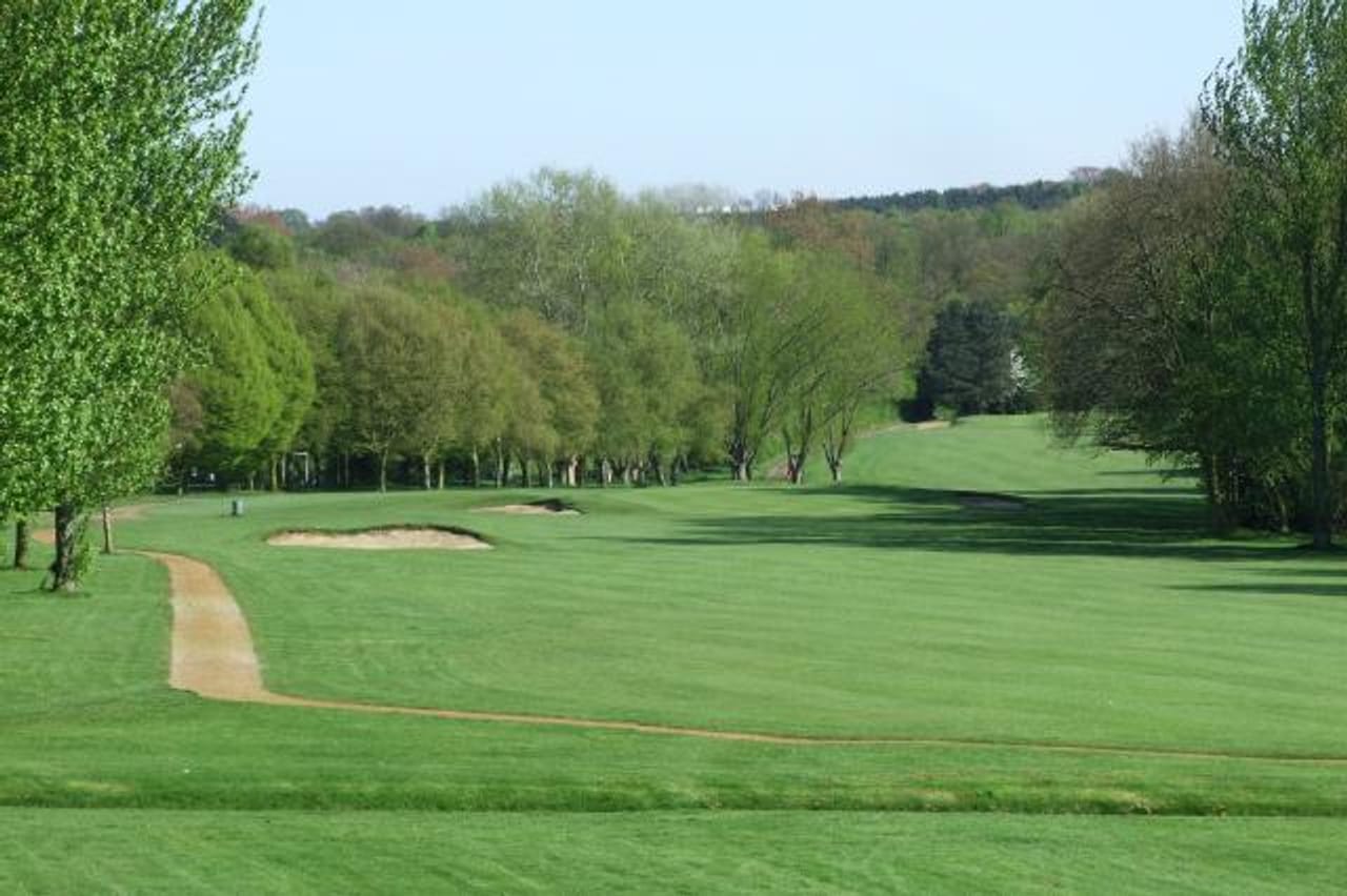 Hartswood Golf Club at Brentwood Golf Centre