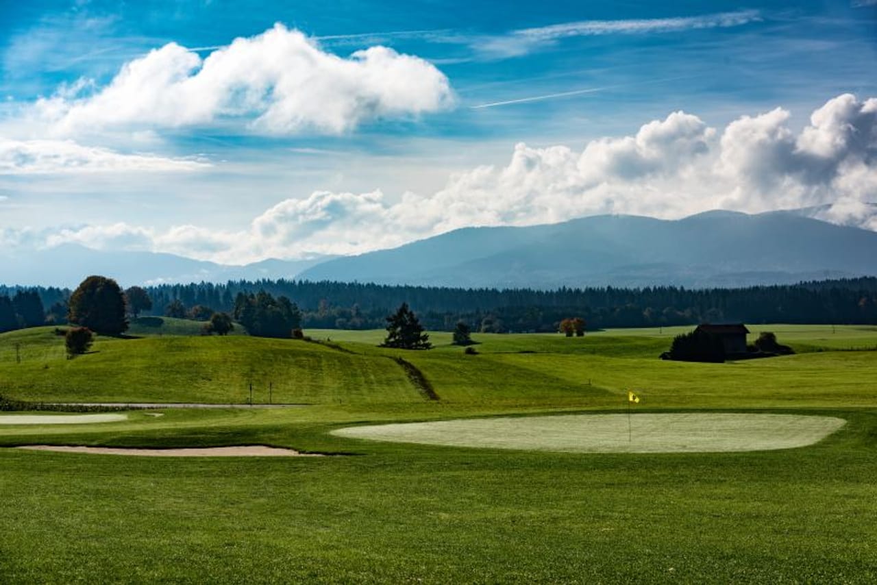 Golfplatz Waakirchen Tegernsee in Piesenkan