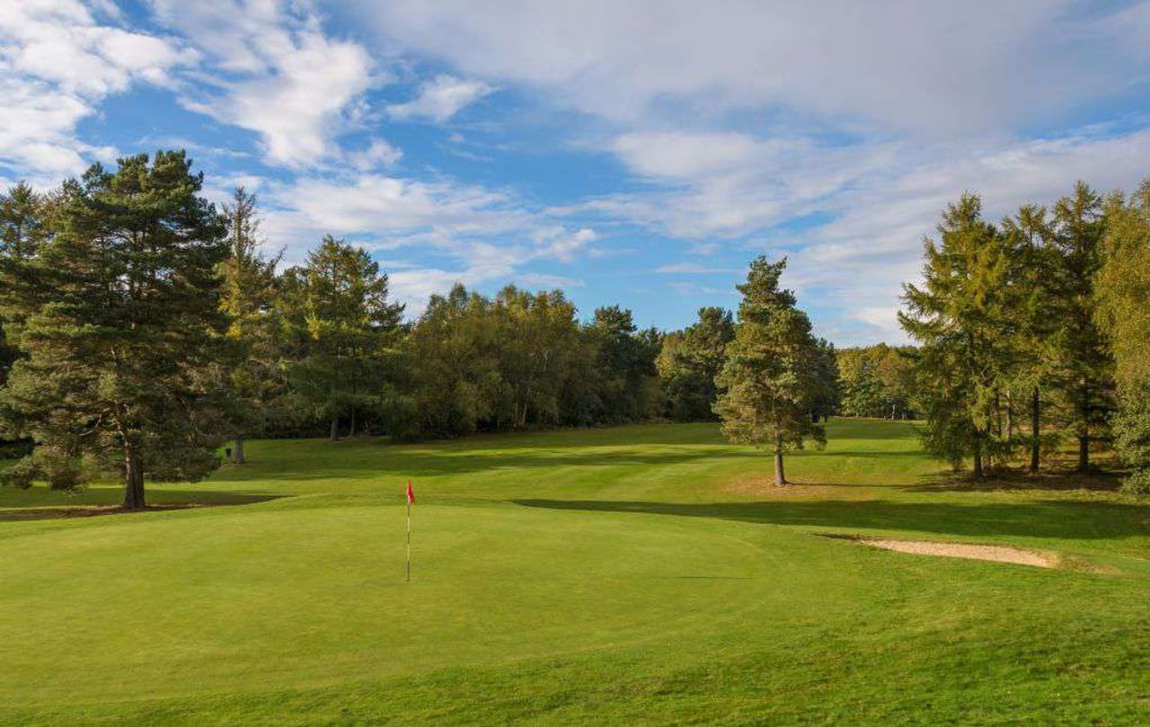 Tilgate Forest Golf Centre (Main)