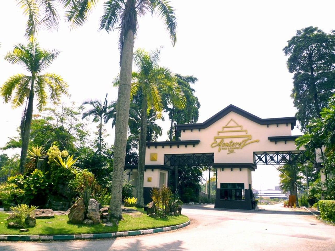 Monterez Golf & Country Club