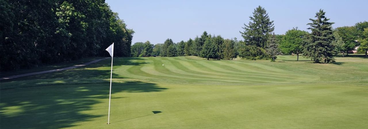 PineCrest Country Club