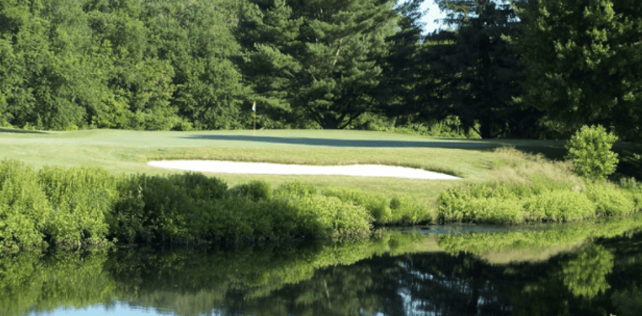 Woodlake Country Club