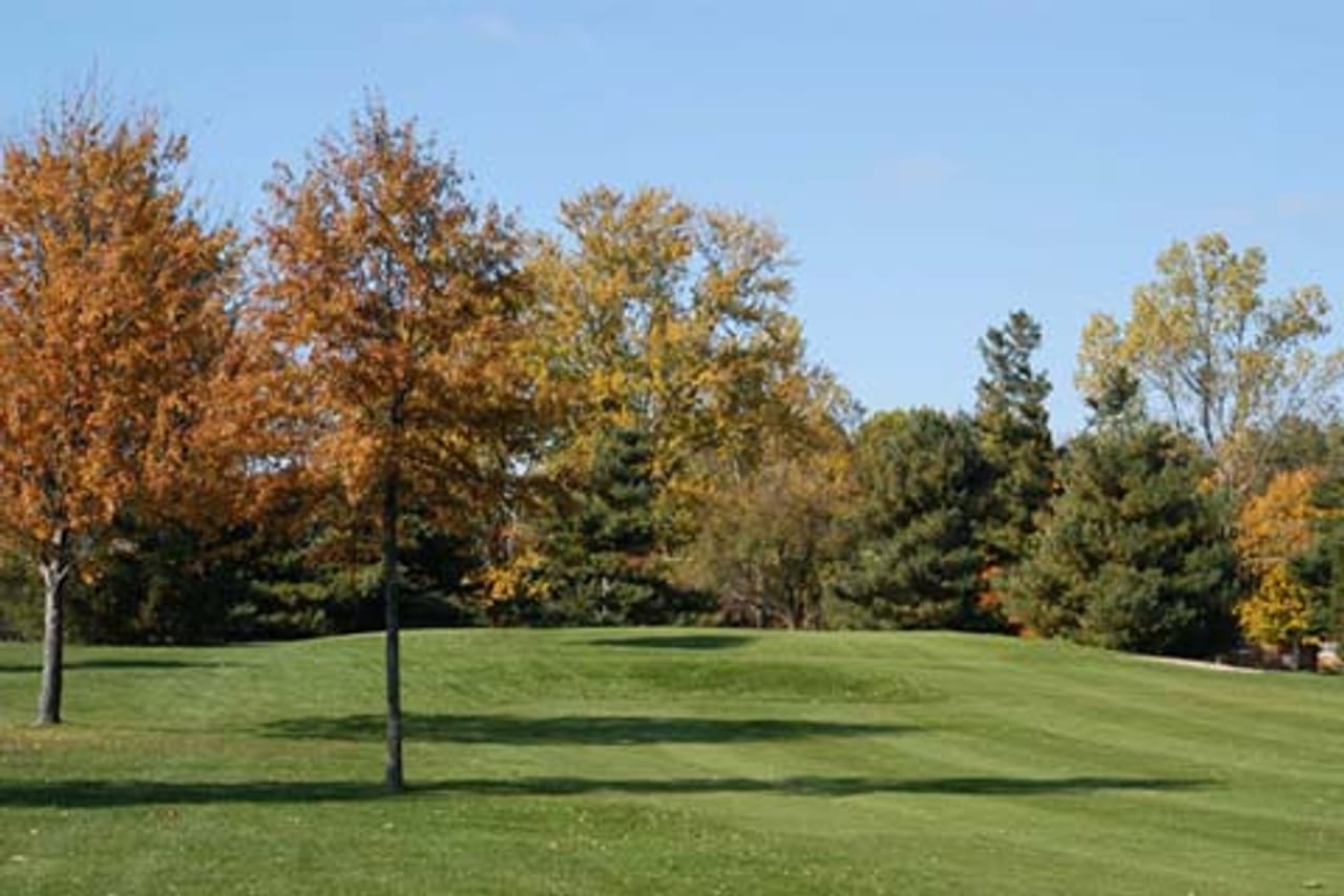 Pretty Lake Golf Club