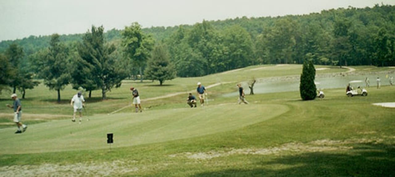 Saddle Rock Golf Course