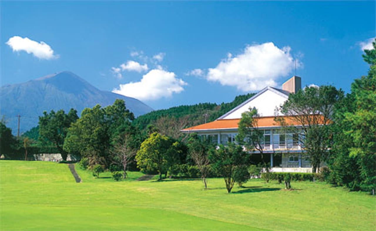 Takaharu Golf Club