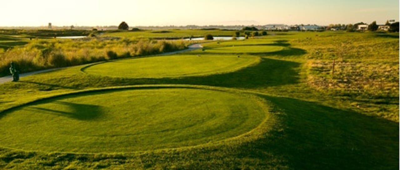 Metropolitan Golf Links