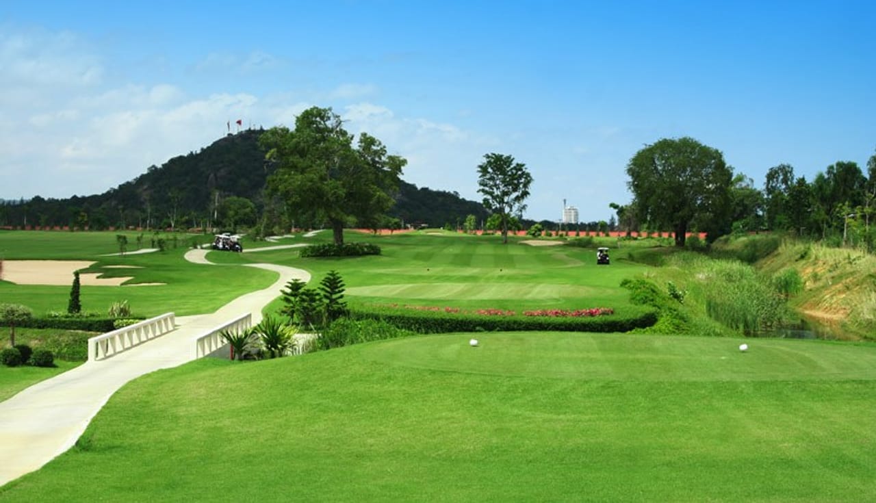 Suan Son Pradipat Army Sport Center