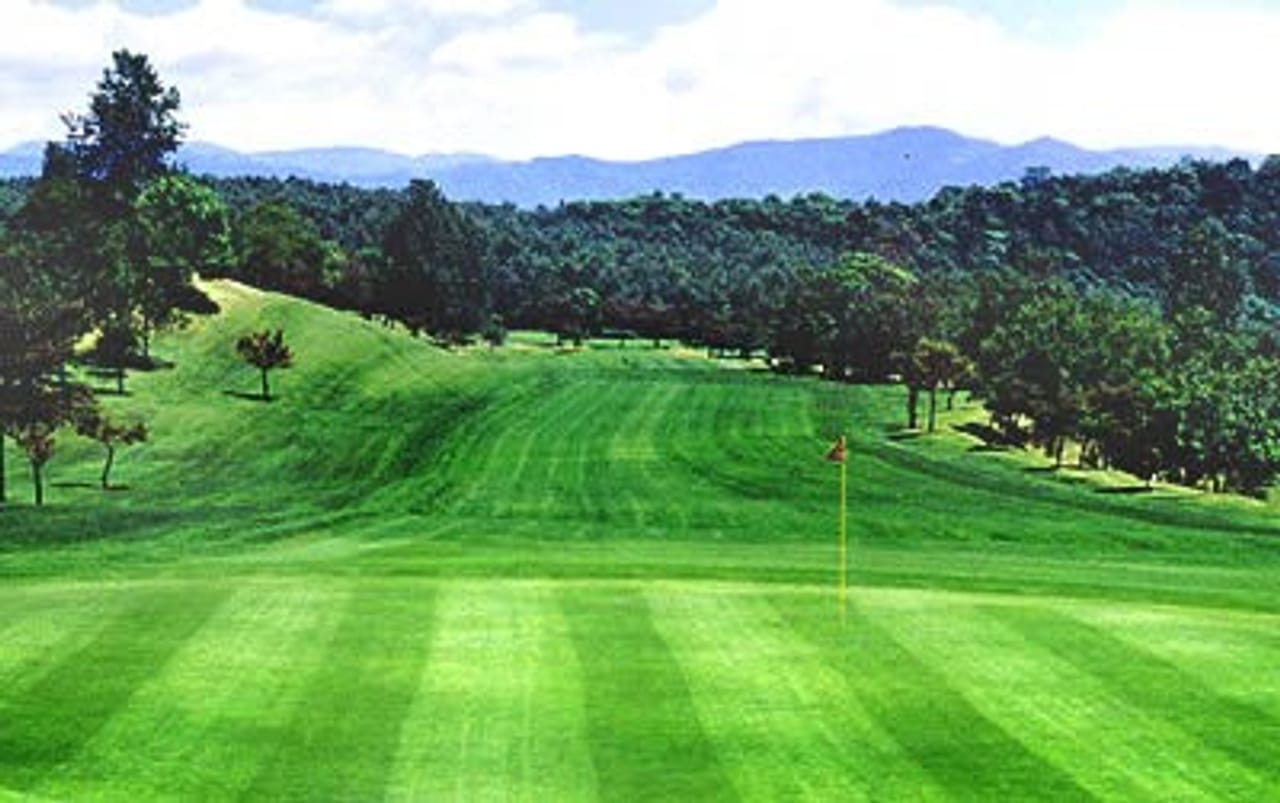 Toya Lake Hill Golf Club
