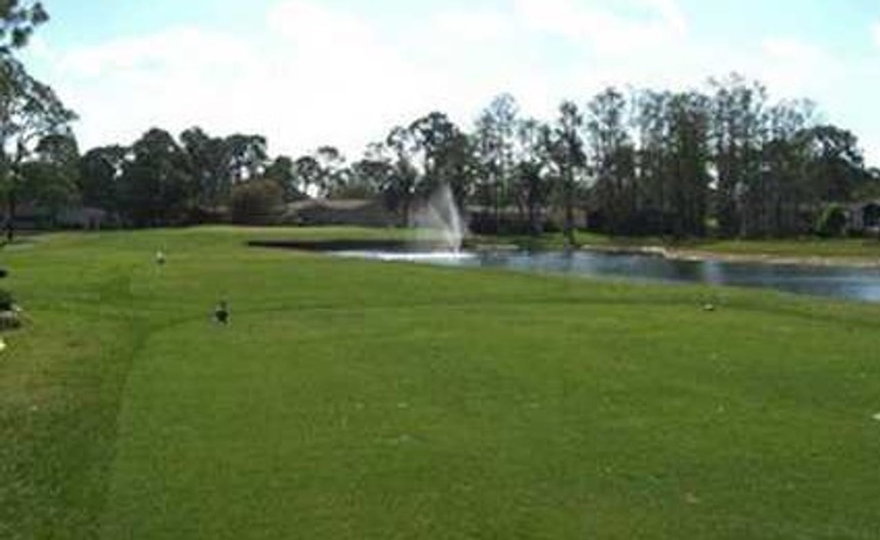Del Tura Golf & Country Club