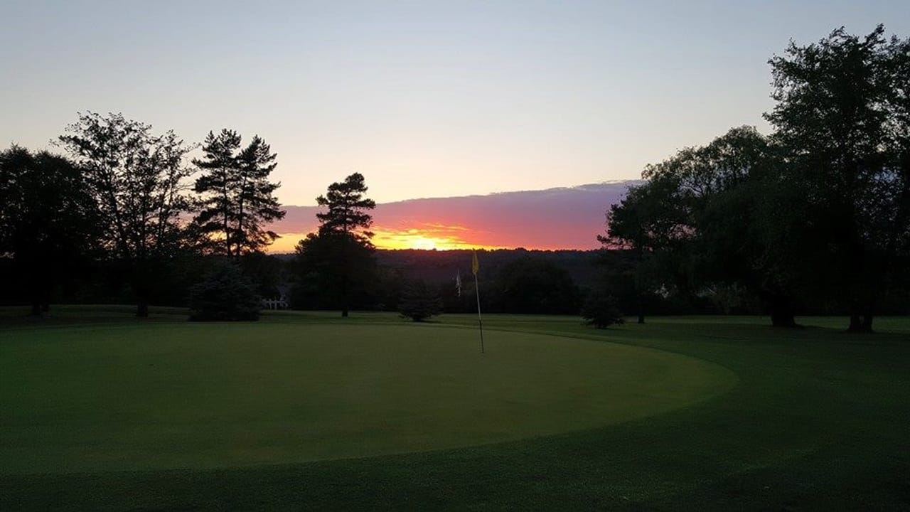 Twin Ponds Golf & Country Club