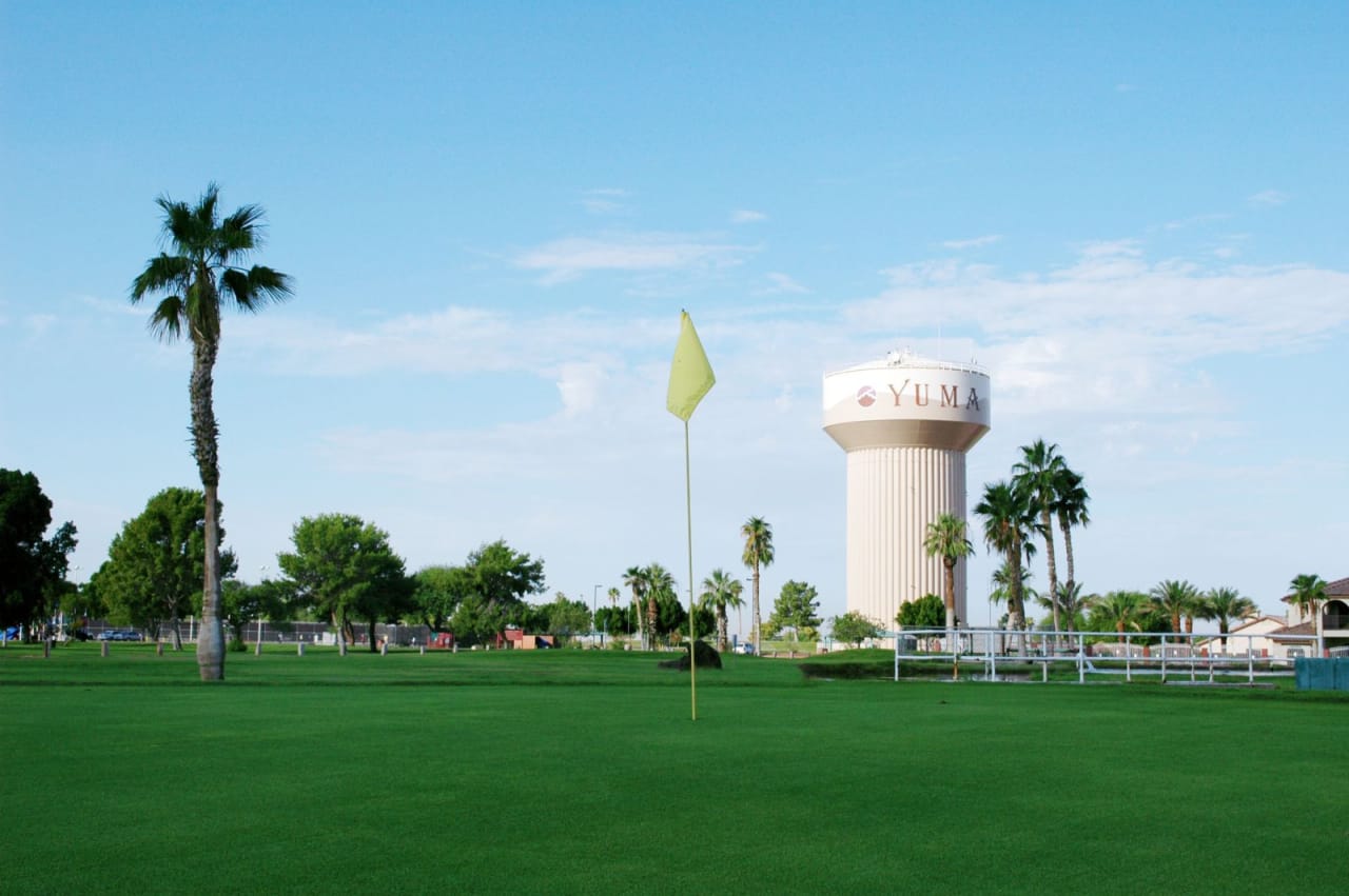 Desert Hills Golf Course (Par 3)