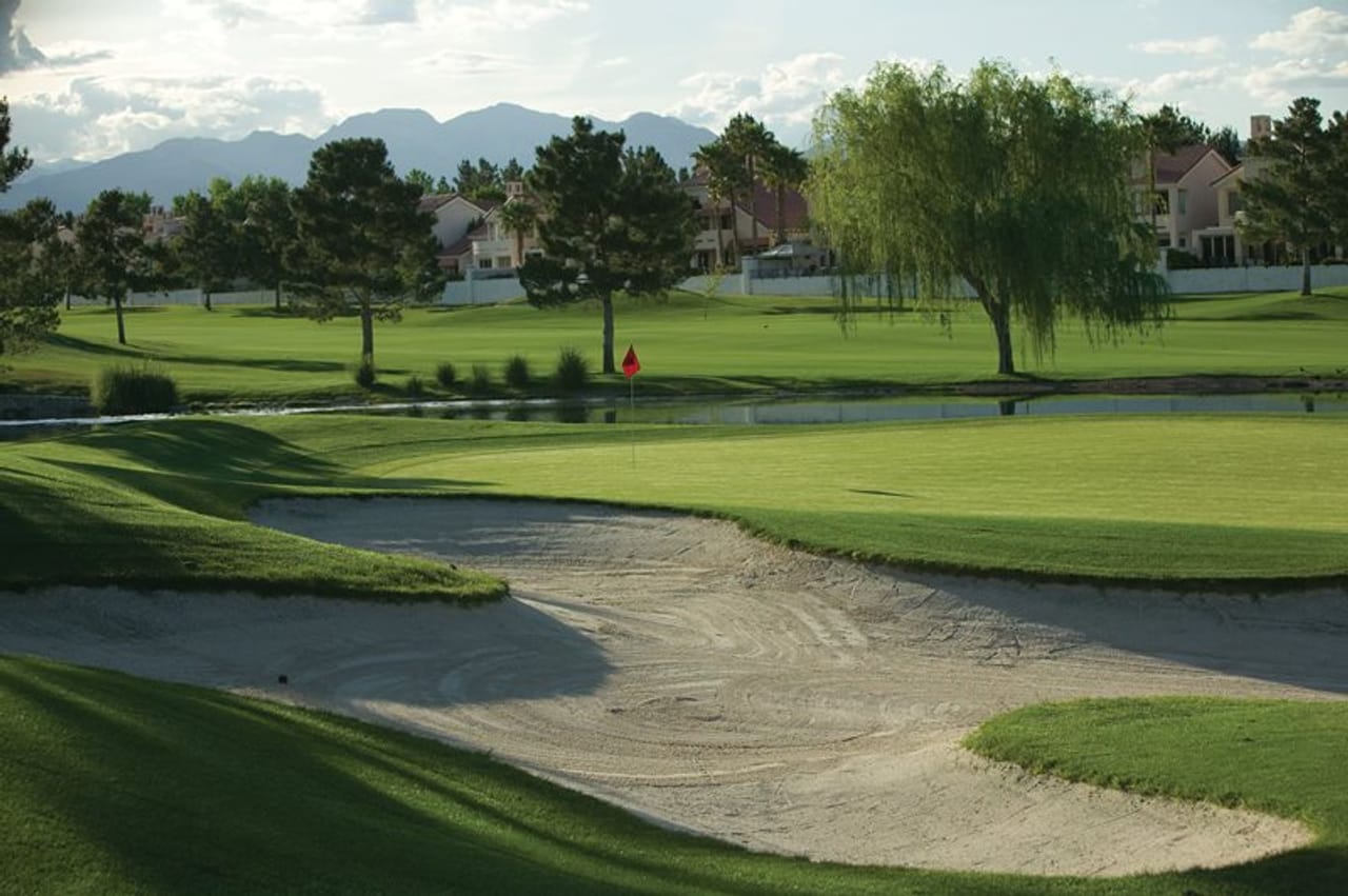 Spanish Trail Country Club