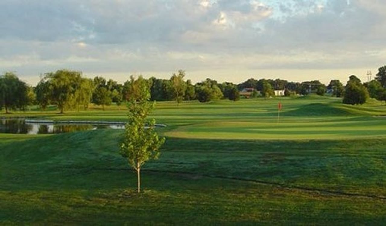 Vanberg Park Golf Course