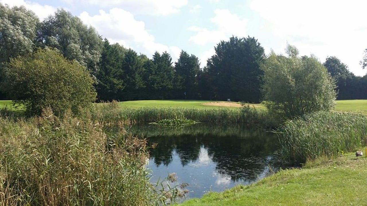 Wexham Park Golf Centre (Green)