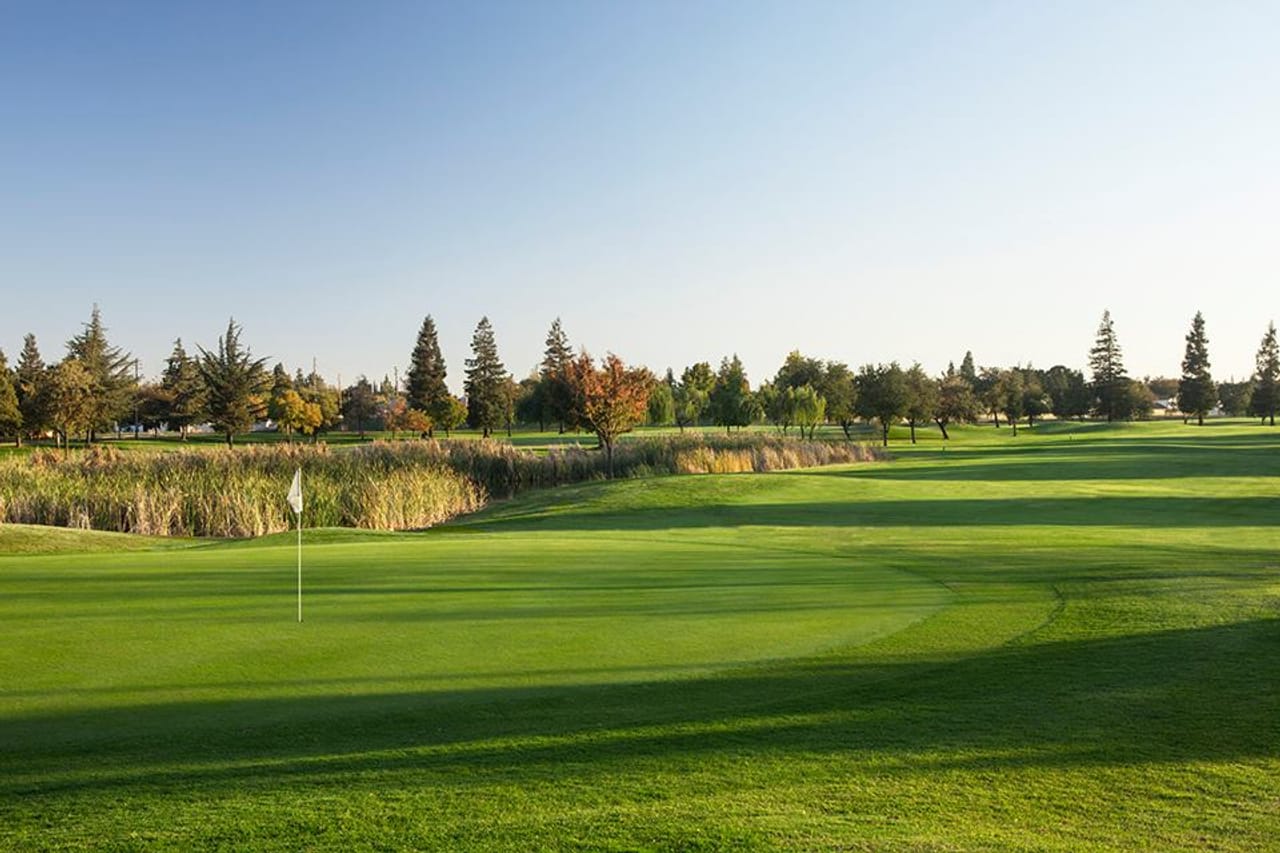 Creekside Golf Course