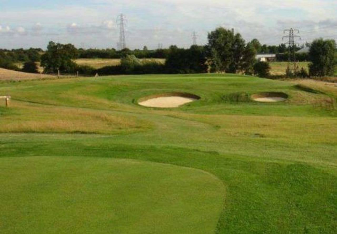 Ingrebourne Links Golf & Country Club (The Mini Links)