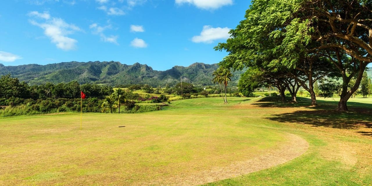 Hawaii Country Club