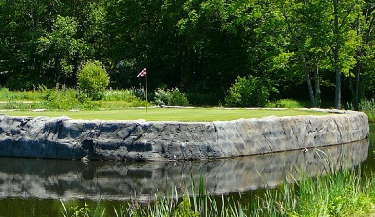 Vineyard Valley Golf Club