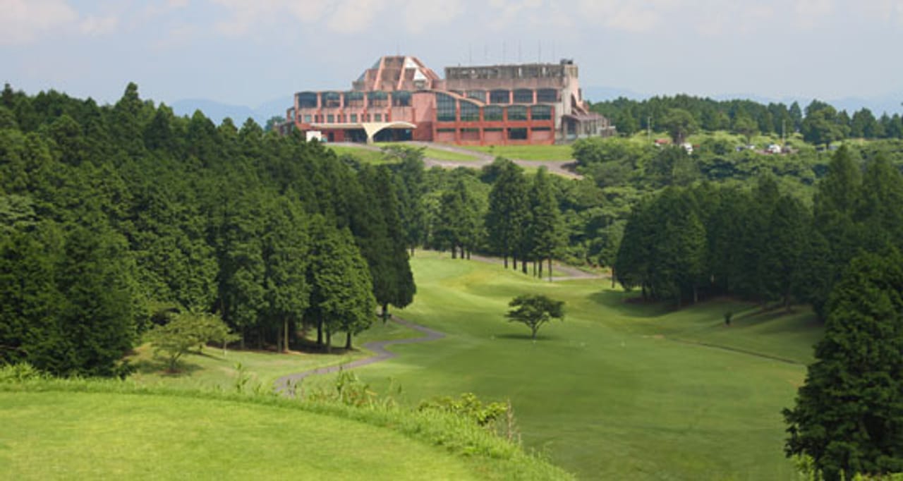 Beppu Golf Club (Tsurumi)