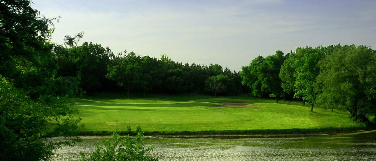 Forest Preserve Golf - Highland Woods Golf Course