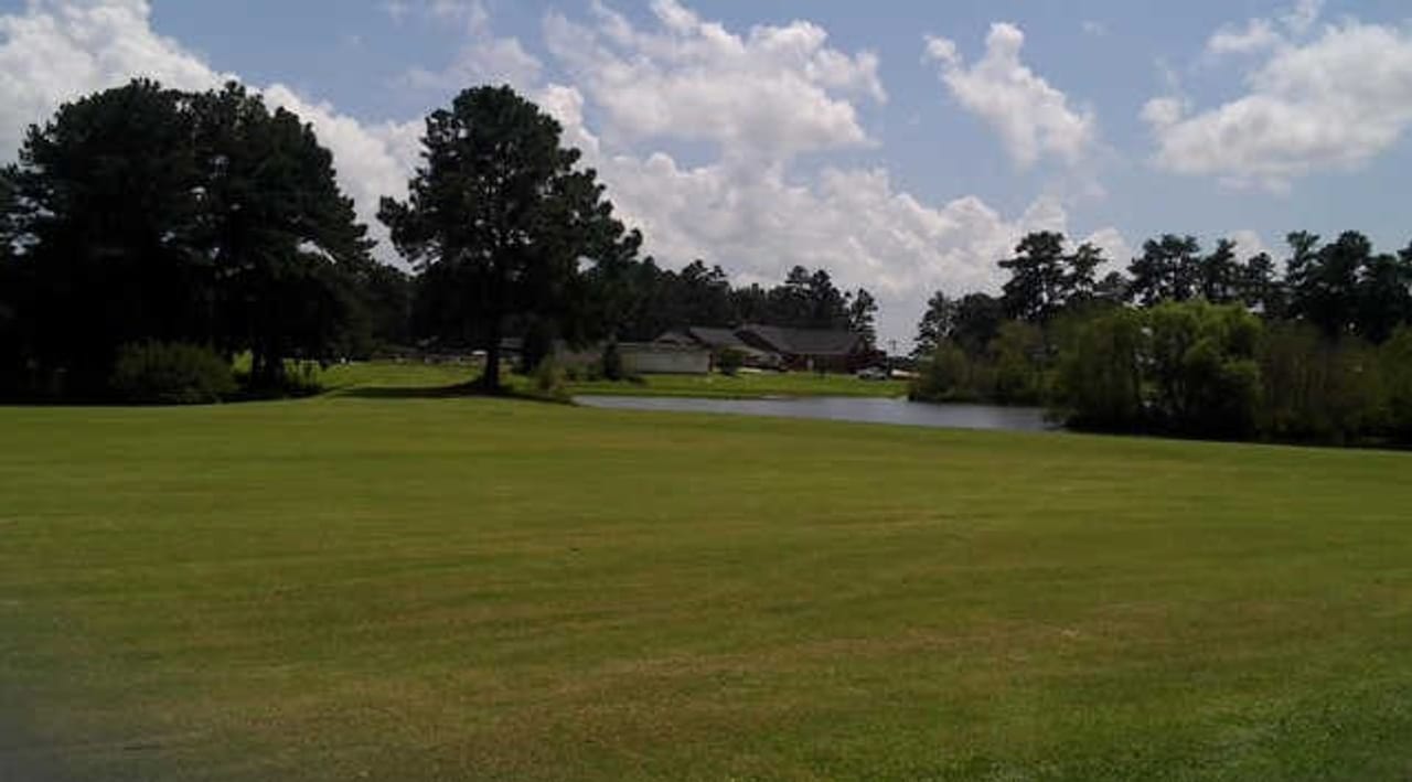 Maccripine Country Club