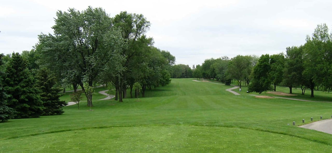 Old Oak Country Club