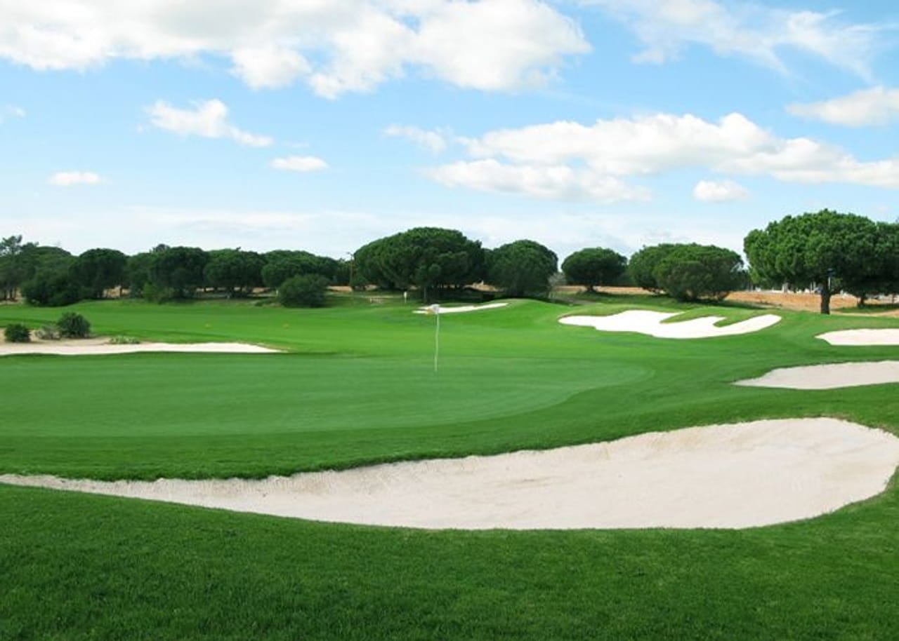 Willow Pond Golf Club