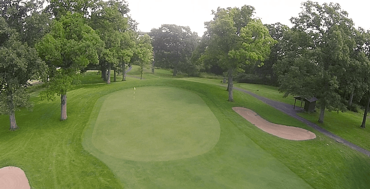 Indian Oaks Country Club