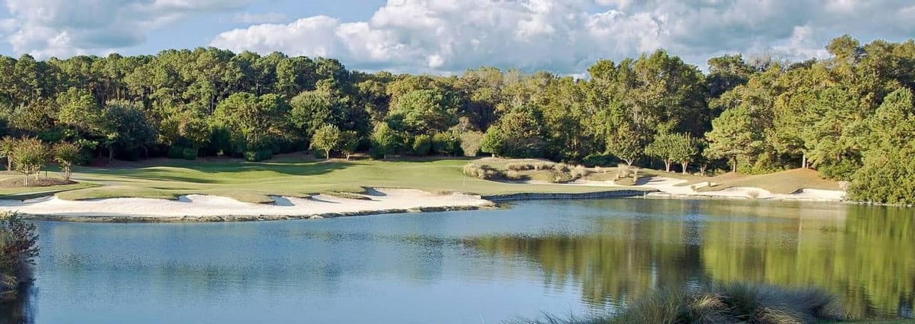 Crescent Pointe Golf Club