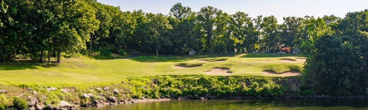 The Lodge of Four Seasons Golf Resort (The Cove)