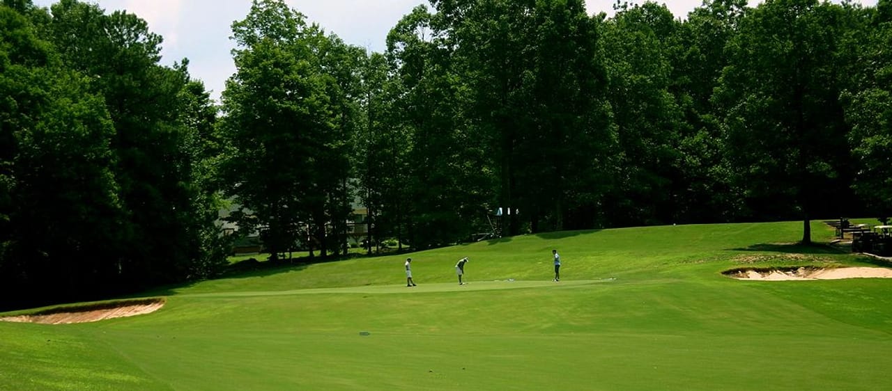 River Golf & Country Club