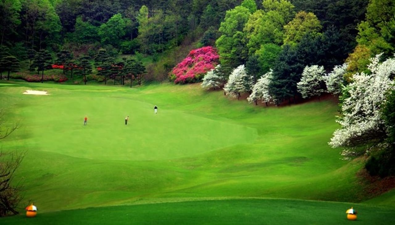 Eunhwasam Country Club