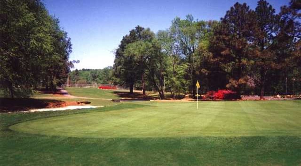 Willow Springs Country Club