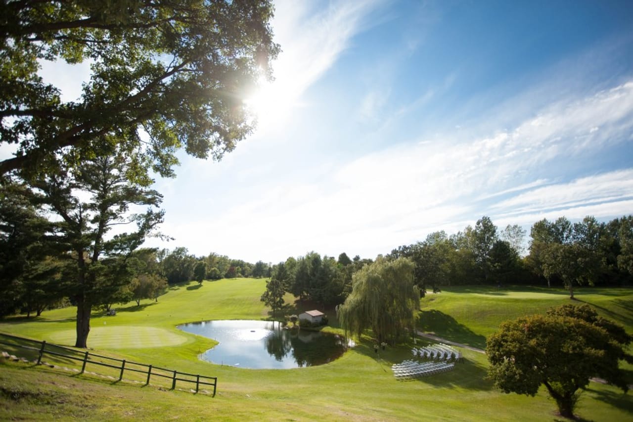 Clifton Hollow Golf Club