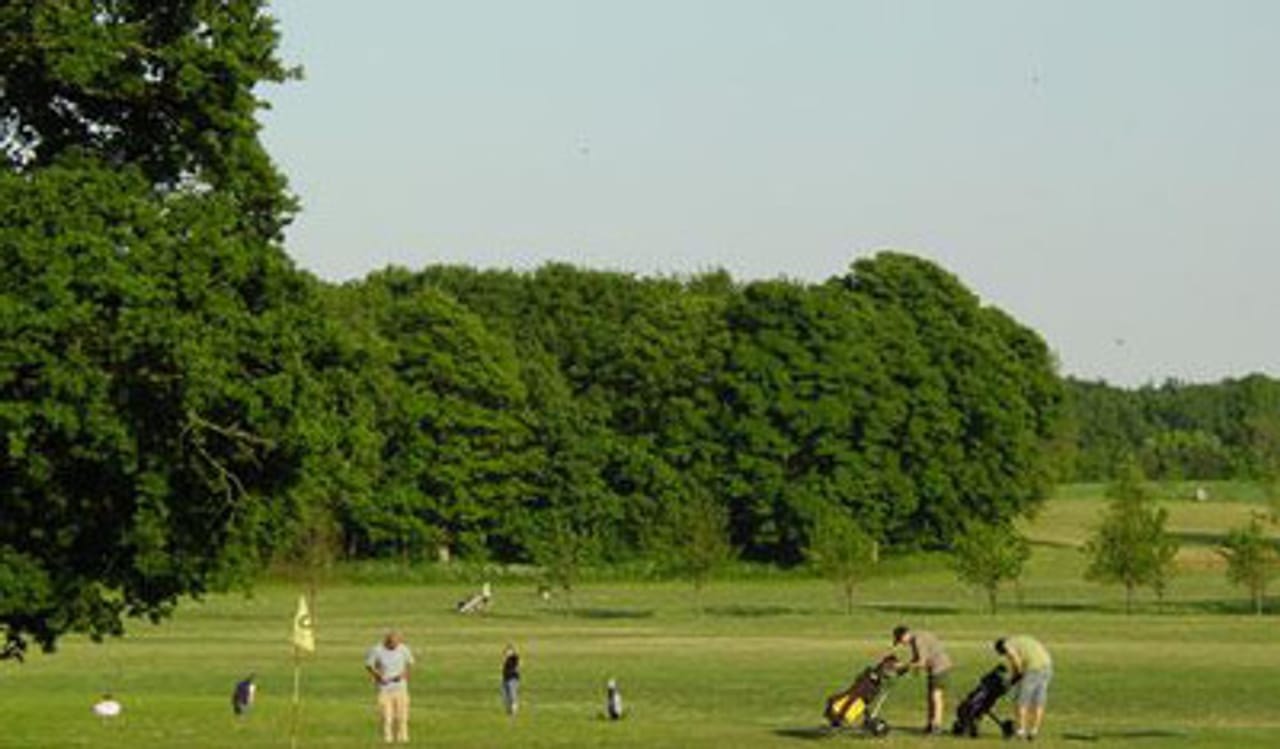 Halsted Kloster Golfklub (Par 3)