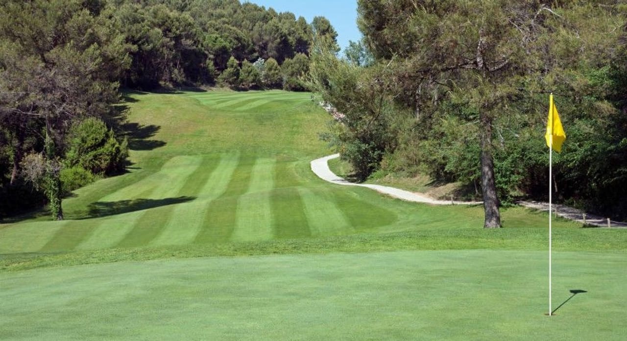 Metropolitan Golf Barcelona - Golf Sant Joan