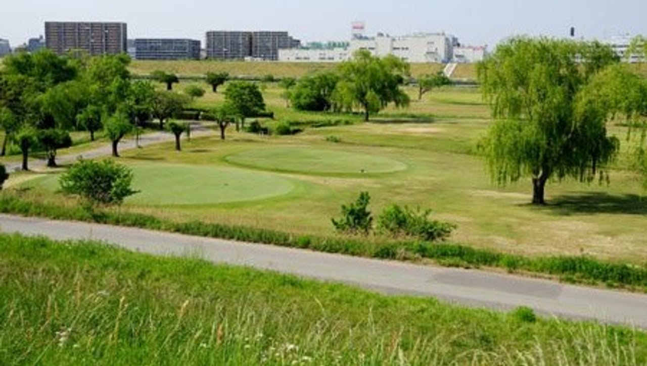 Akabane Golf Club