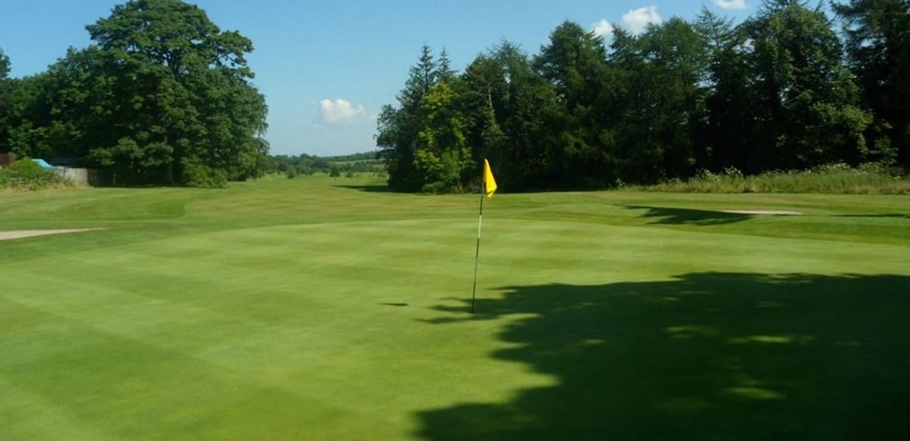 Dalziel Park Hotel & Golf Club