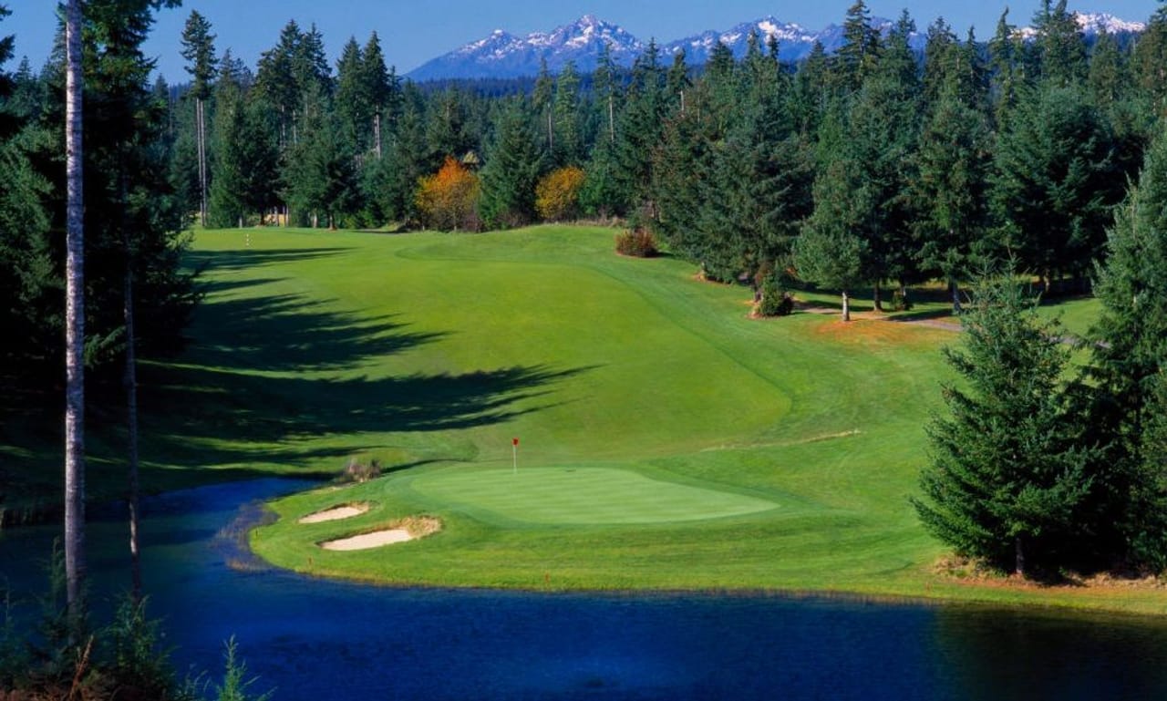 Gold Mountain Golf Club (Olympic)