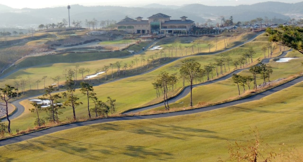 Muan Clean Valley Country Club