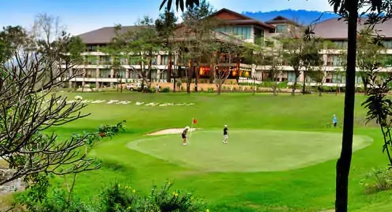 Hillside Country Home Golf & Resort