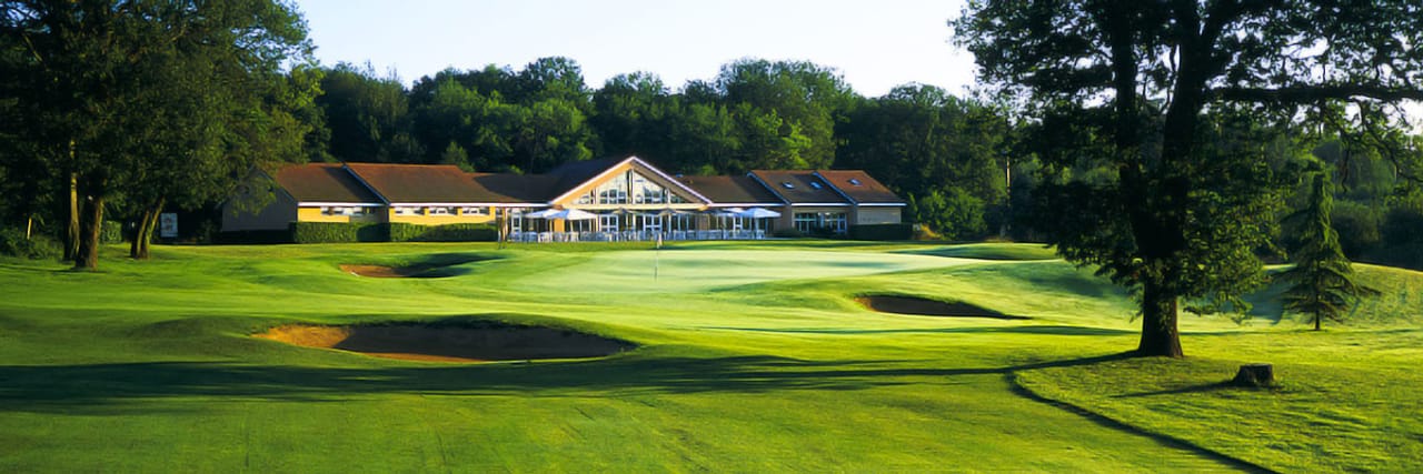 Golf du Château D'Avoise