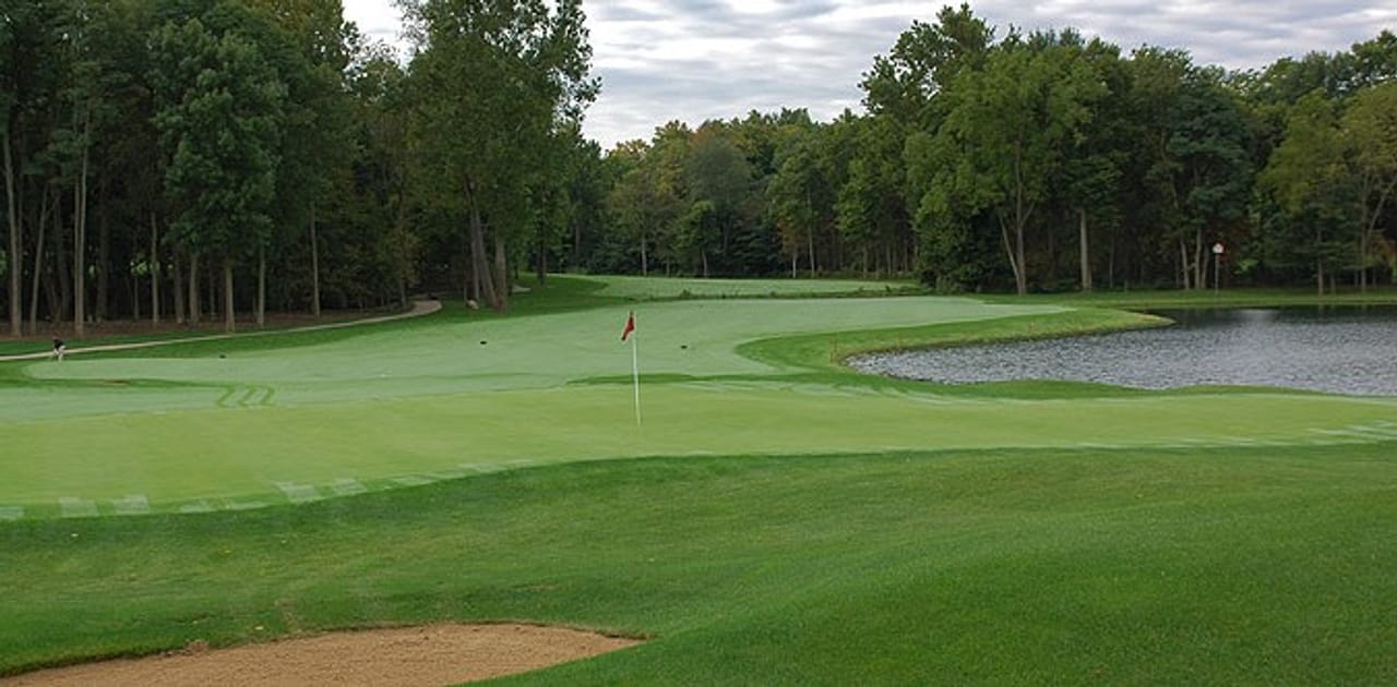 Coyote Crossing Golf Club