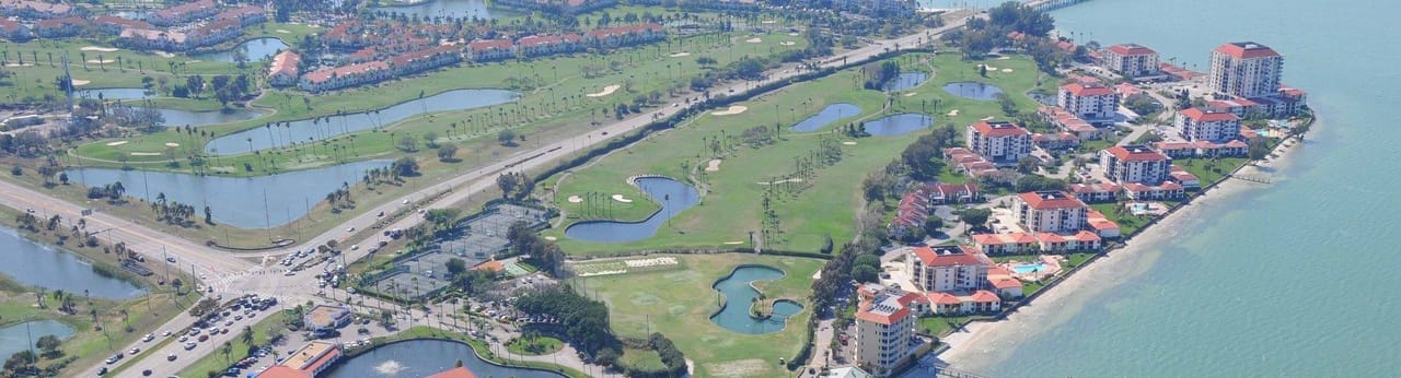 Isla Del Sol Yacht Club